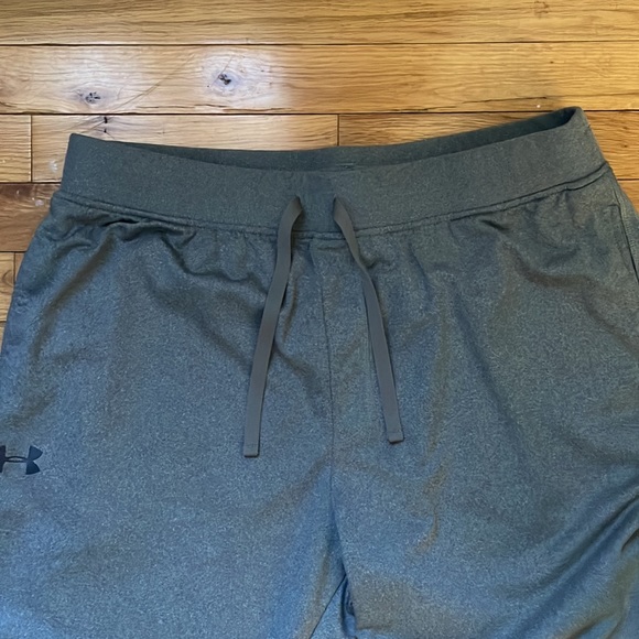 Men’s Under Armour Sweatpants - Picture 2 of 6